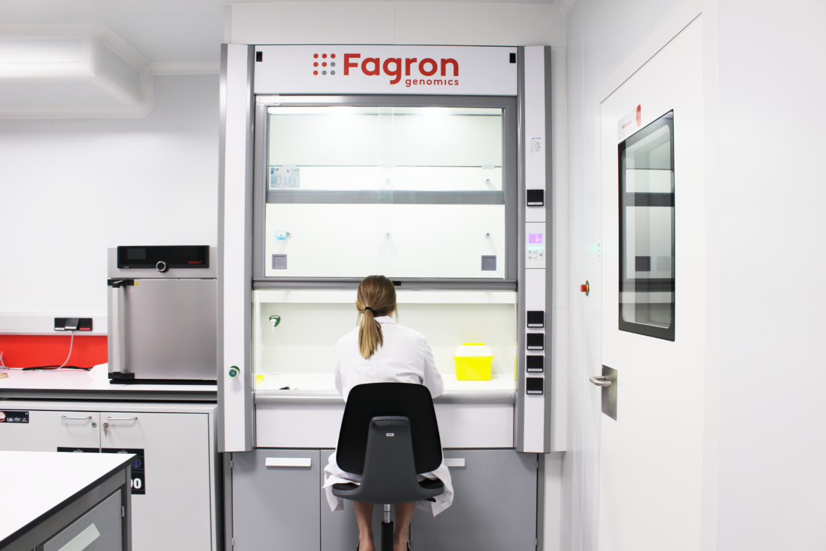 Fagron Genomics Headquarters 13 Laboratory - Barcelona