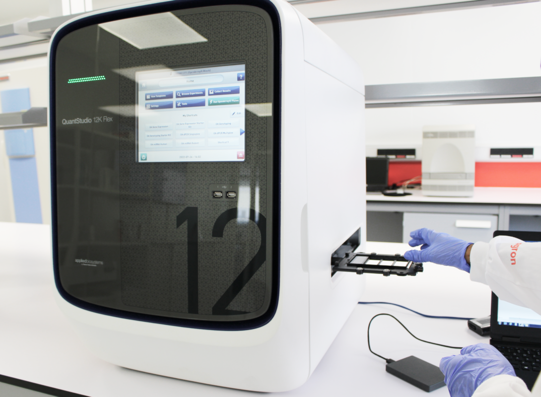 Fagron Genomics Headquarters 28 Laboratory Process - Barcelona