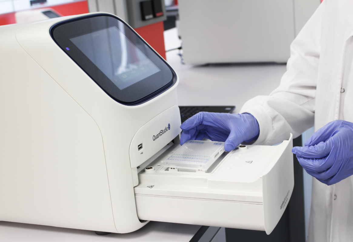 Fagron Genomics Headquarters 29 Laboratory Process - Barcelona